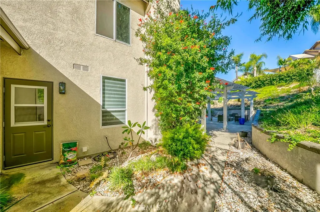 16396 High Bluff Court, Riverside, California 92503 home-pic-60